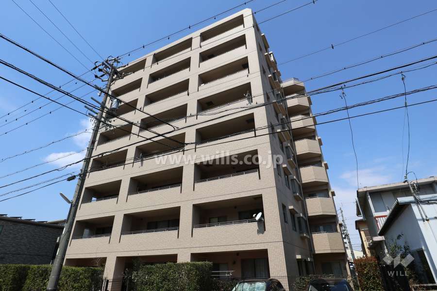 プリンスハイツ瓢箪山の外観（南東側から）