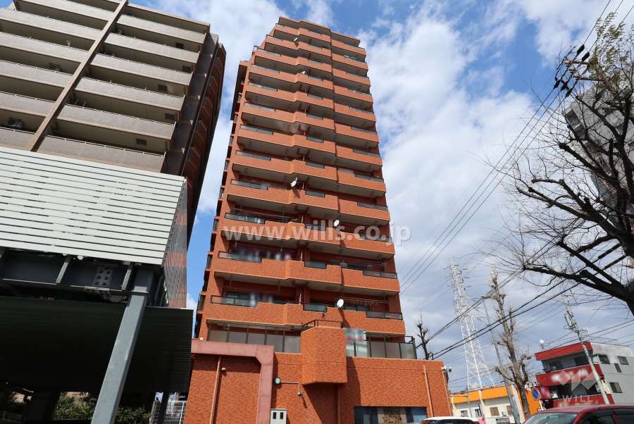 ライオンズマンション小幡城下の外観（南西側から）