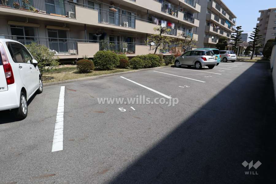敷地内駐車場（屋外平面式）