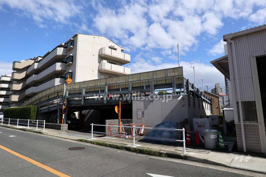 敷地内駐車場（屋内平面式・屋外平面式・平面自走式）