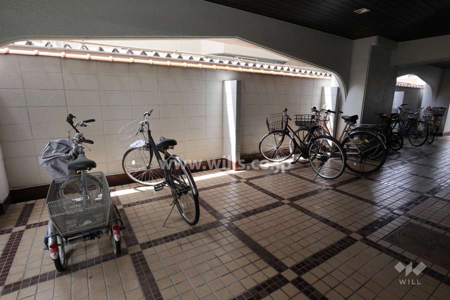 駐輪場