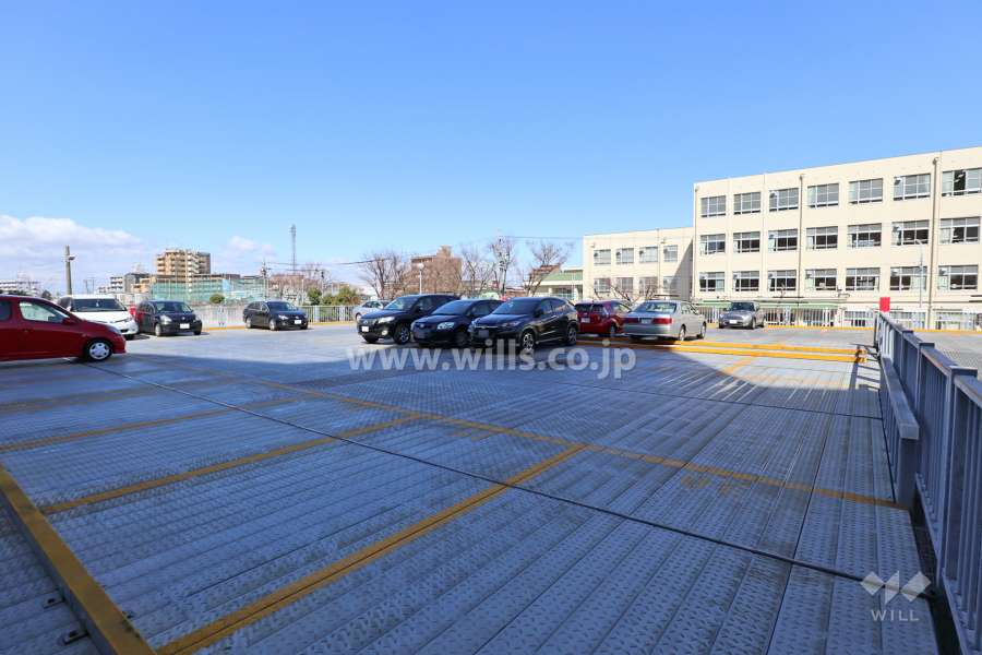 敷地内駐車場（平面自走式）2階