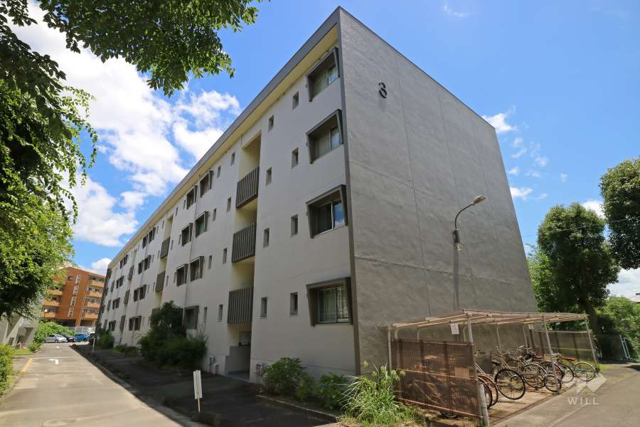 森孝東住宅3号棟の外観(南側から)