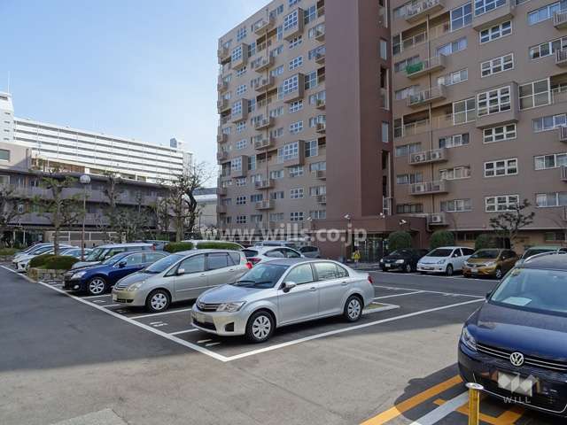 敷地内駐車場（屋外平面式）
