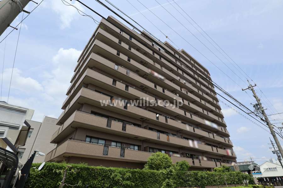 ライオンズマンション瀬古の外観（南東側から）