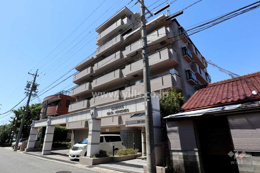 グローリアス小幡西城の外観（南東側から）