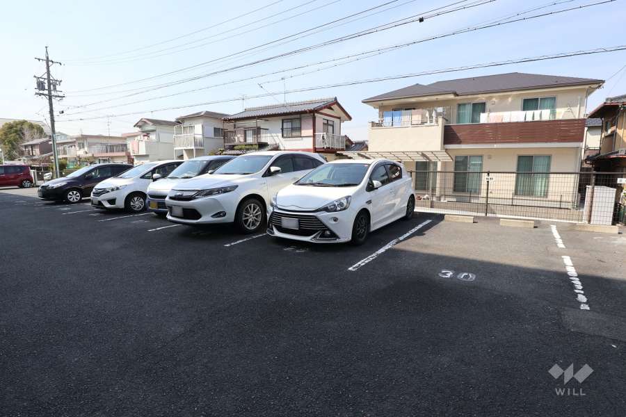 敷地内駐車場（屋外平面式）