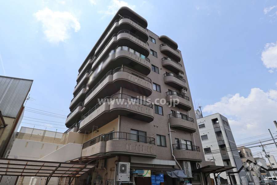 アーベンハイツ瓢箪山の外観（南東側から）