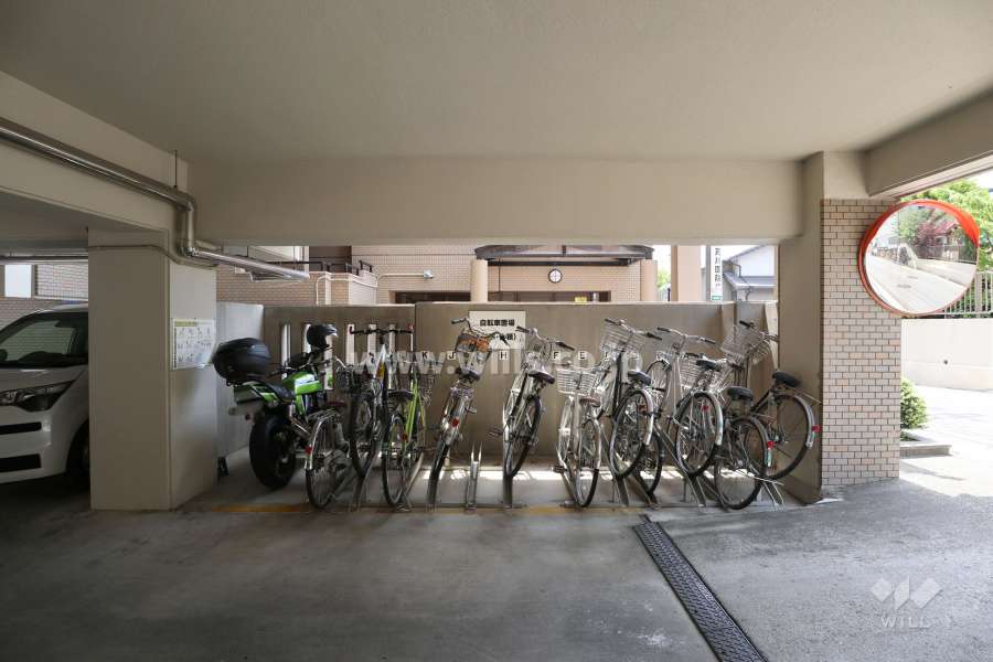 駐輪場・バイク置場