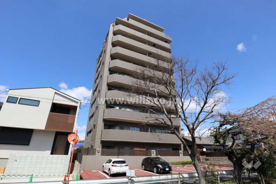 ライオンズマンション大森第2の外観（南西側から）