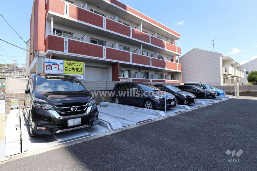 敷地内駐車場（屋外機械式）