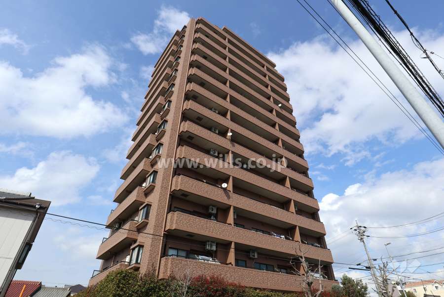 エスポア大森の外観（南西側から）