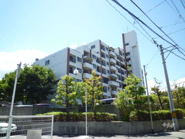 グランコープ吹田の外観（北東側から）