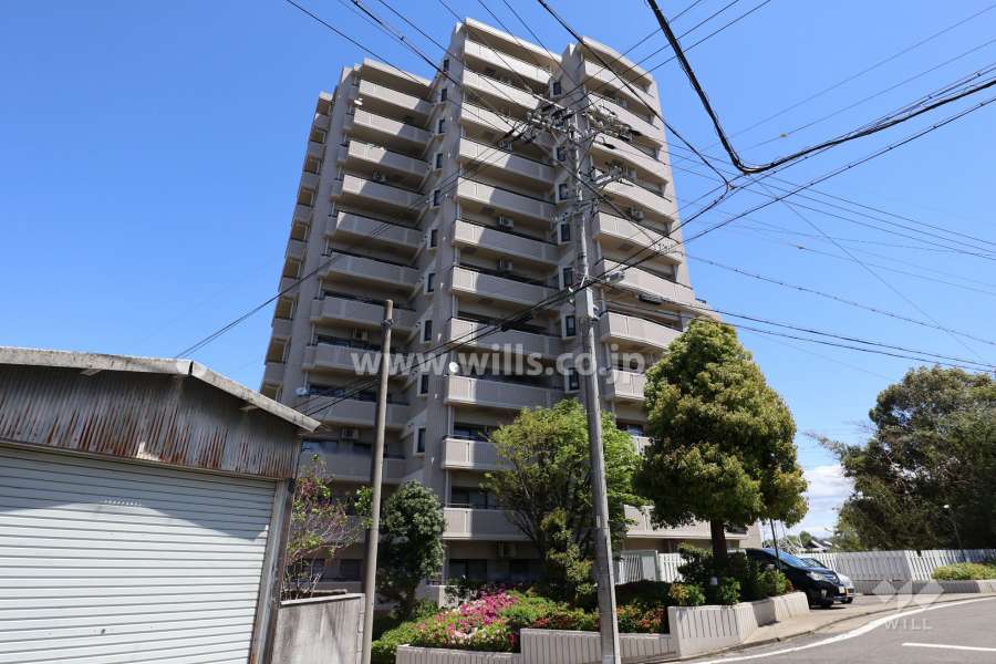 グローリアス守山大牧町の外観（南西側から）