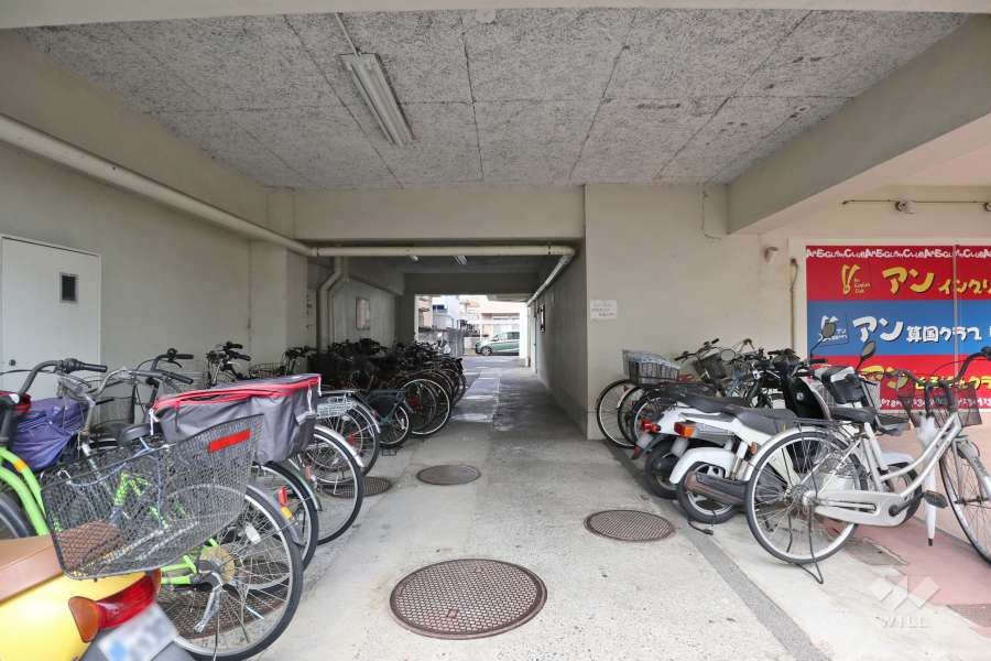 駐輪場