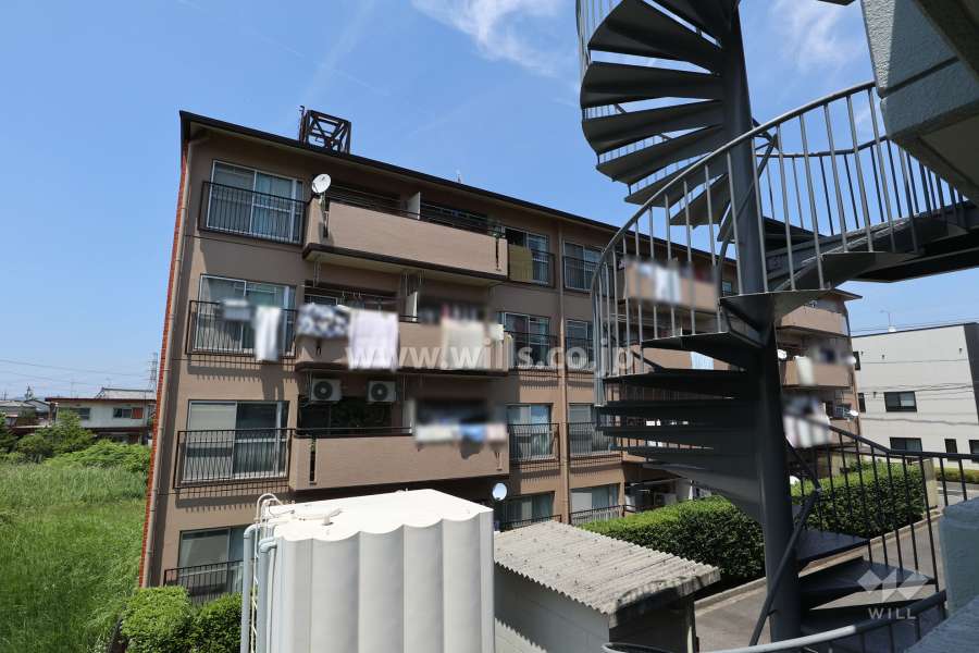 パレス第3守山の外観（南西側から）