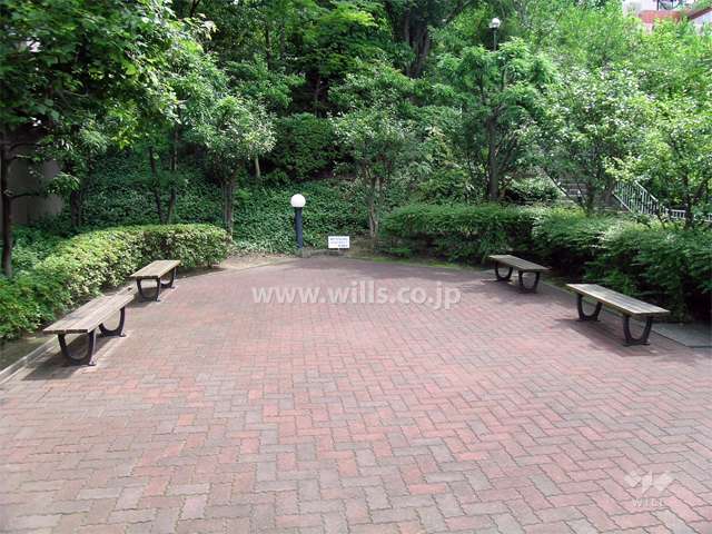 ファミールハイツ緑地公園の外観（北側から）