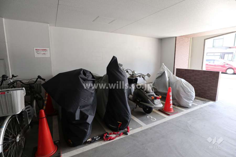 バイク置場