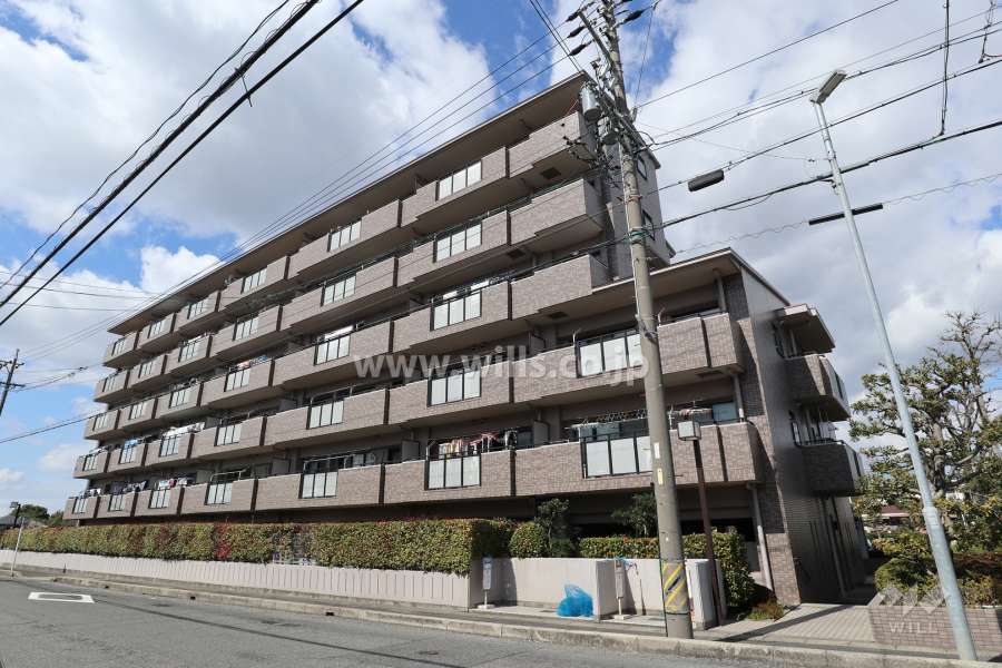 グリーンハイツ藤ヶ丘北の外観（南東側から）