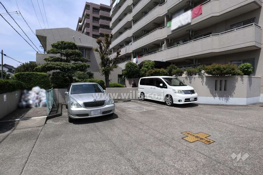 敷地内駐車場（屋外平面式）