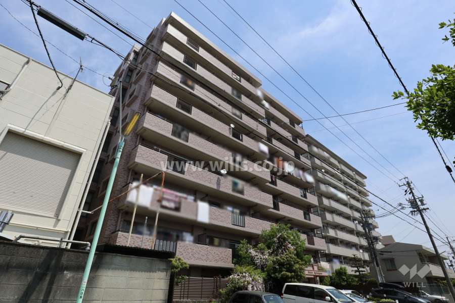 宝マンション瓢箪山の外観（南西側から）