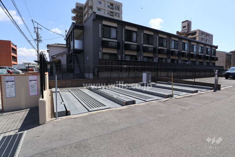 敷地内駐車場（屋外機械式）