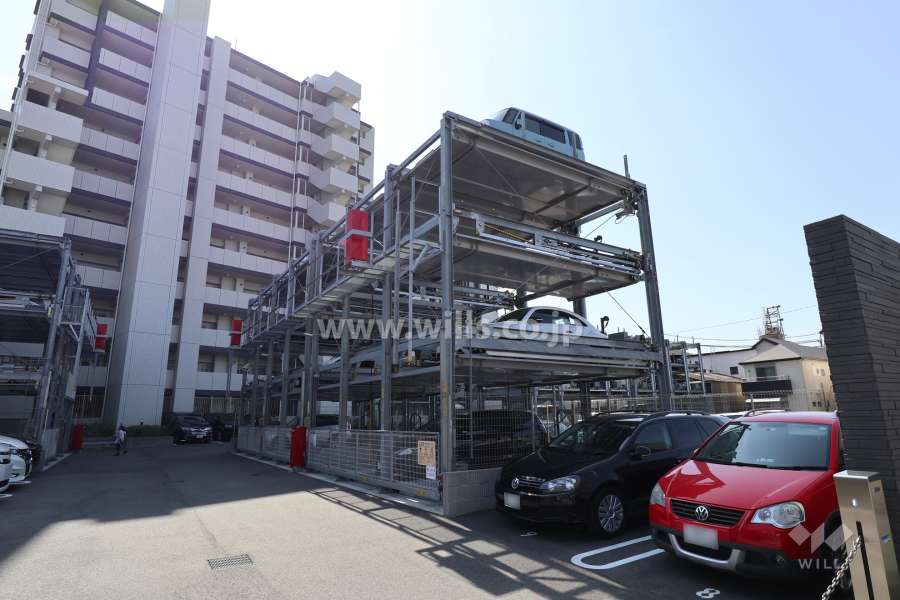 敷地内駐車場（屋外平面式と屋外機械式）