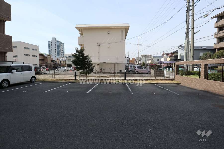 敷地内駐車場（屋外平面式）