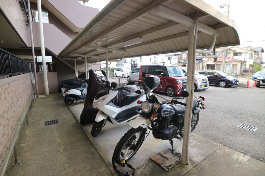 バイク置場