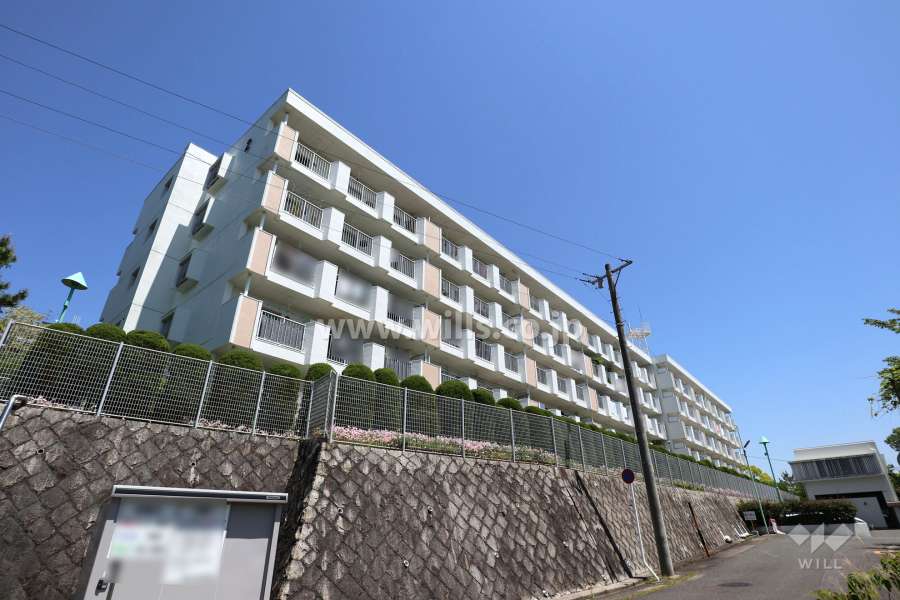 大森台住宅2号棟の外観（南西側から）