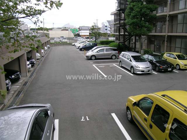 敷地内駐車場
