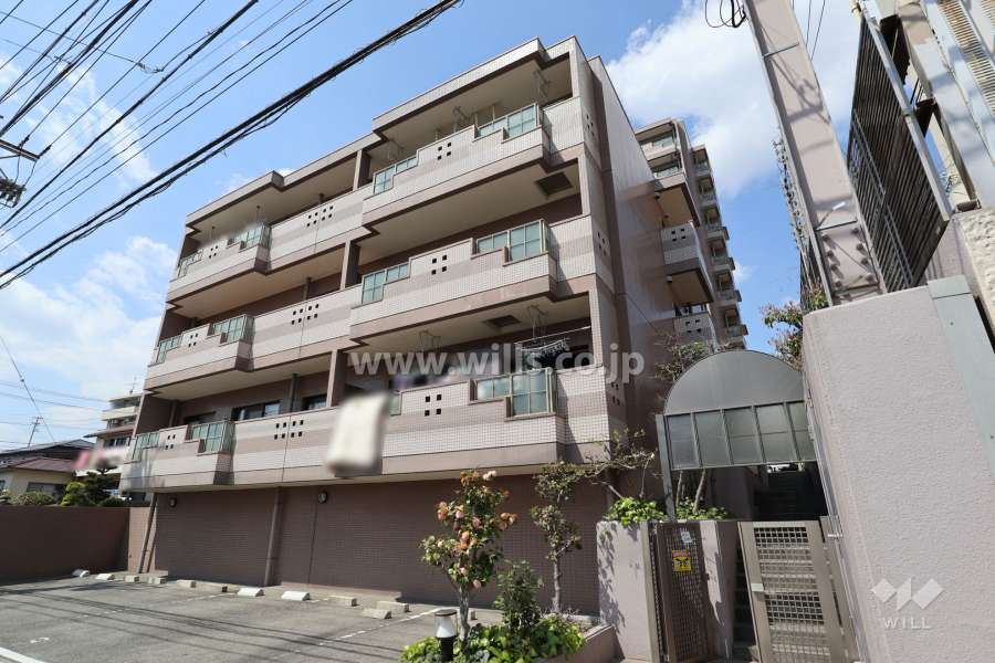 グランドメゾン喜多山の外観（南東側から）