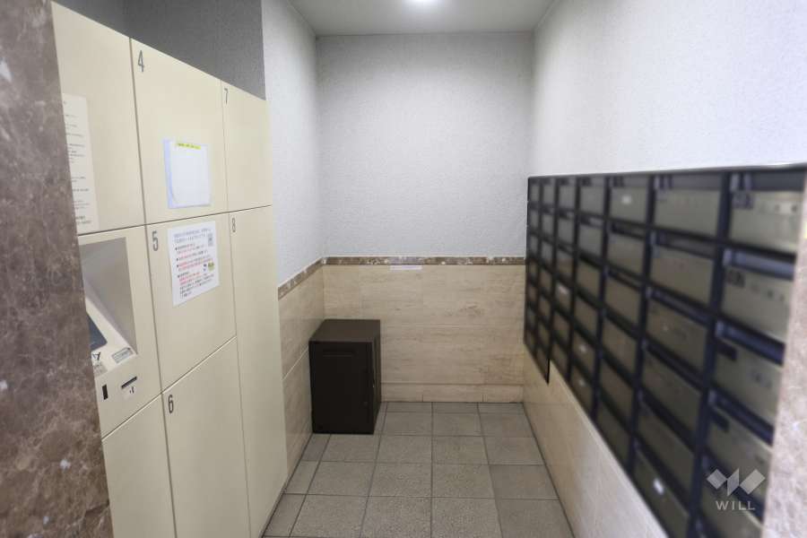 宅配ボックスと共用ポスト