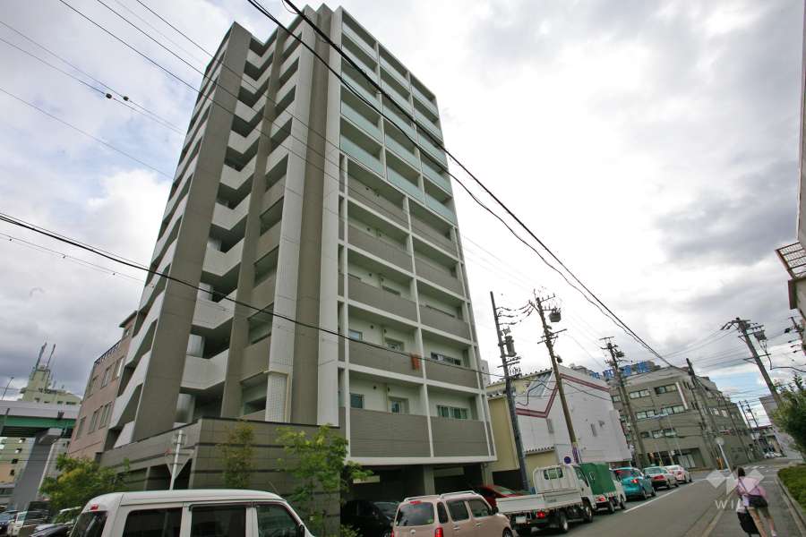 ラヴィエール堀田ステーションの外観