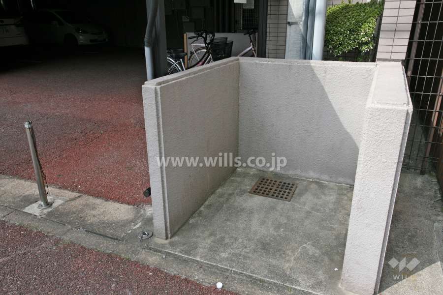 ゴミ置き場