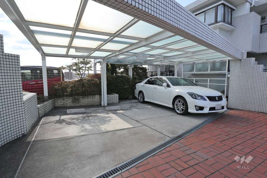 敷地内駐車場（屋内平面式）