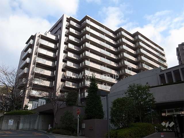 北千里グランドパークスクエアＢ棟の外観（南西側から）