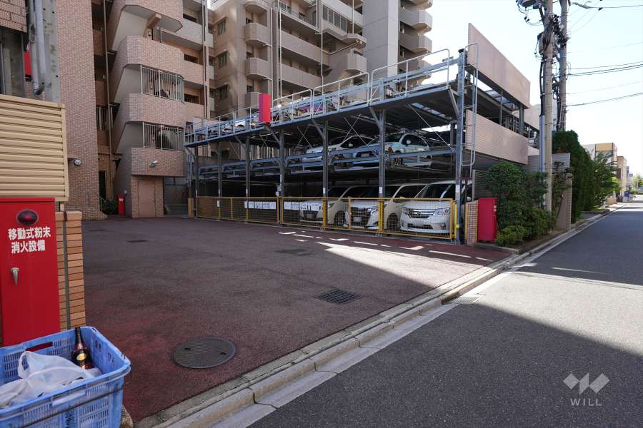 駐車場の出入口