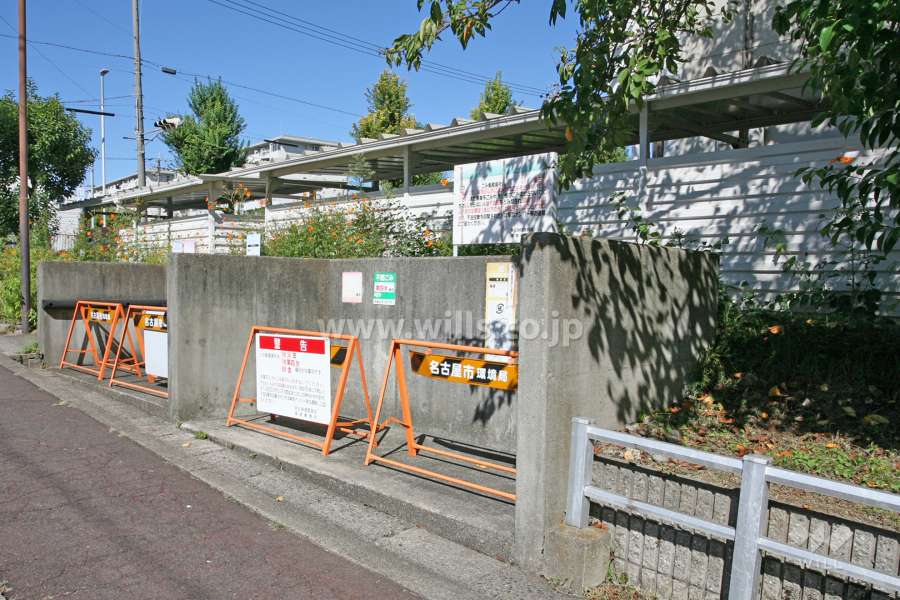 ゴミ置き場