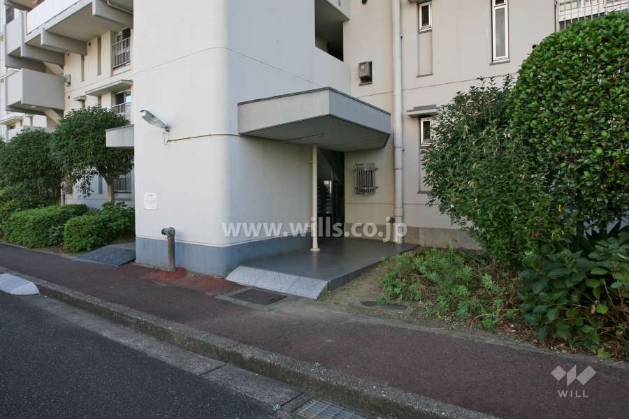 5号棟住戸出入口