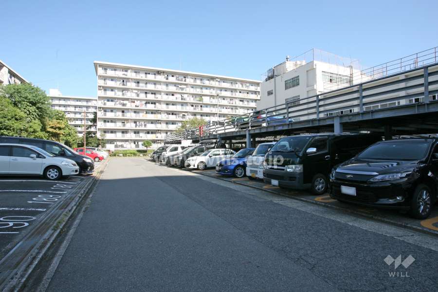 敷地内駐車場（自走式）