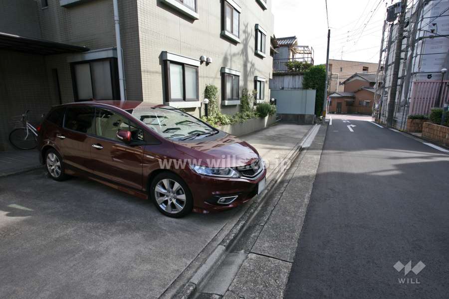敷地内駐車場(屋外平面式)
