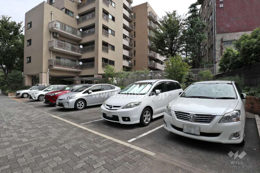 敷地内駐車場（屋外平面式）