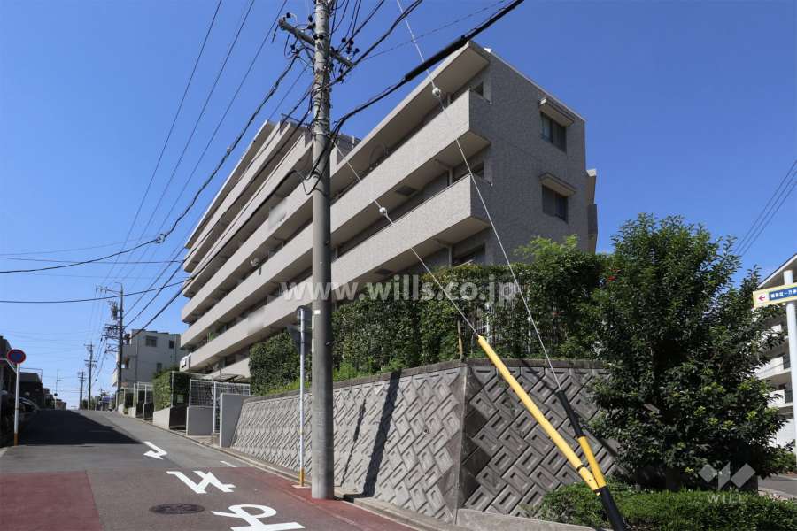 瑞穂公園南パークホームズの外観（南東側から）