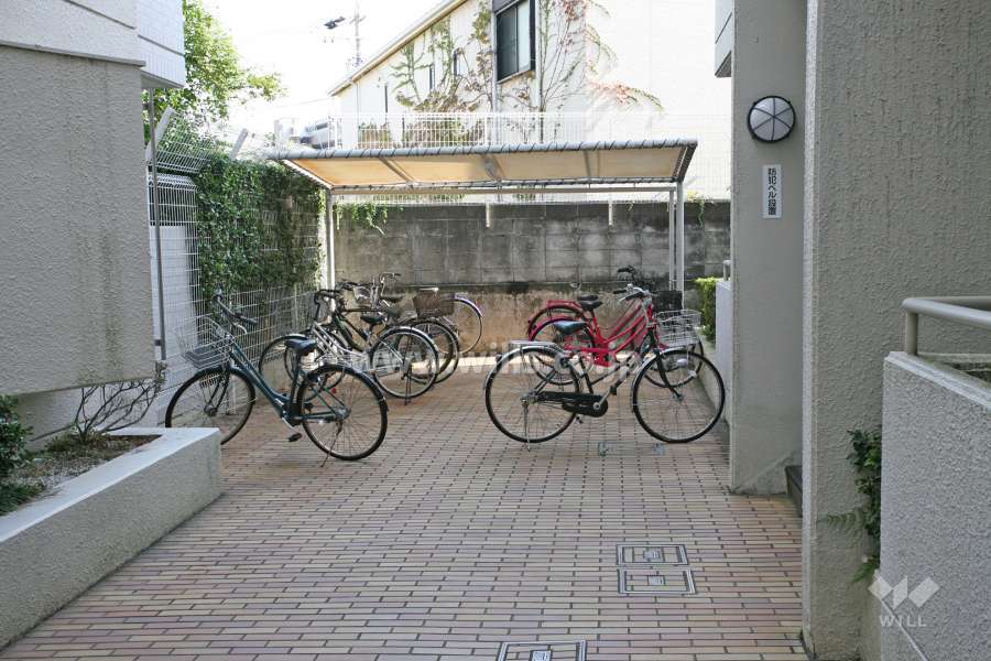 瑞穂公園南パークマンション駐輪場