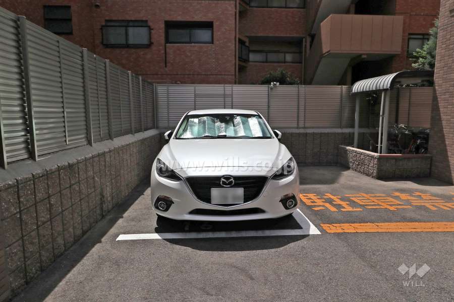 敷地内駐車場（屋外平面式）