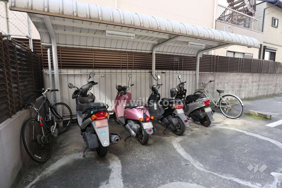バイク置場