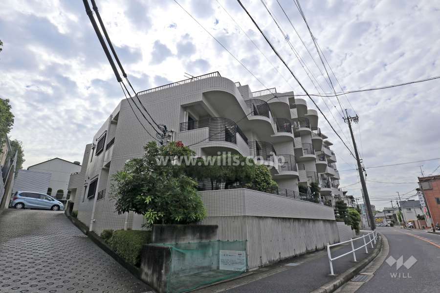 アイリス山崎川の外観（北西側から）