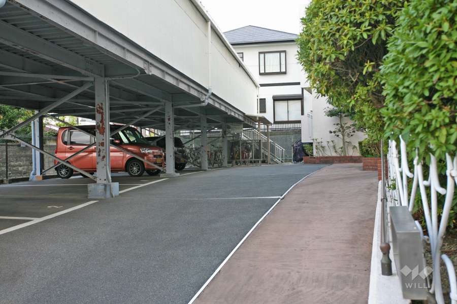 敷地内駐車場（屋内平面式）