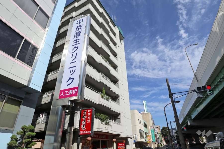 エスポア堀田の外観（南東側から）